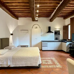 Aparthotel Regis